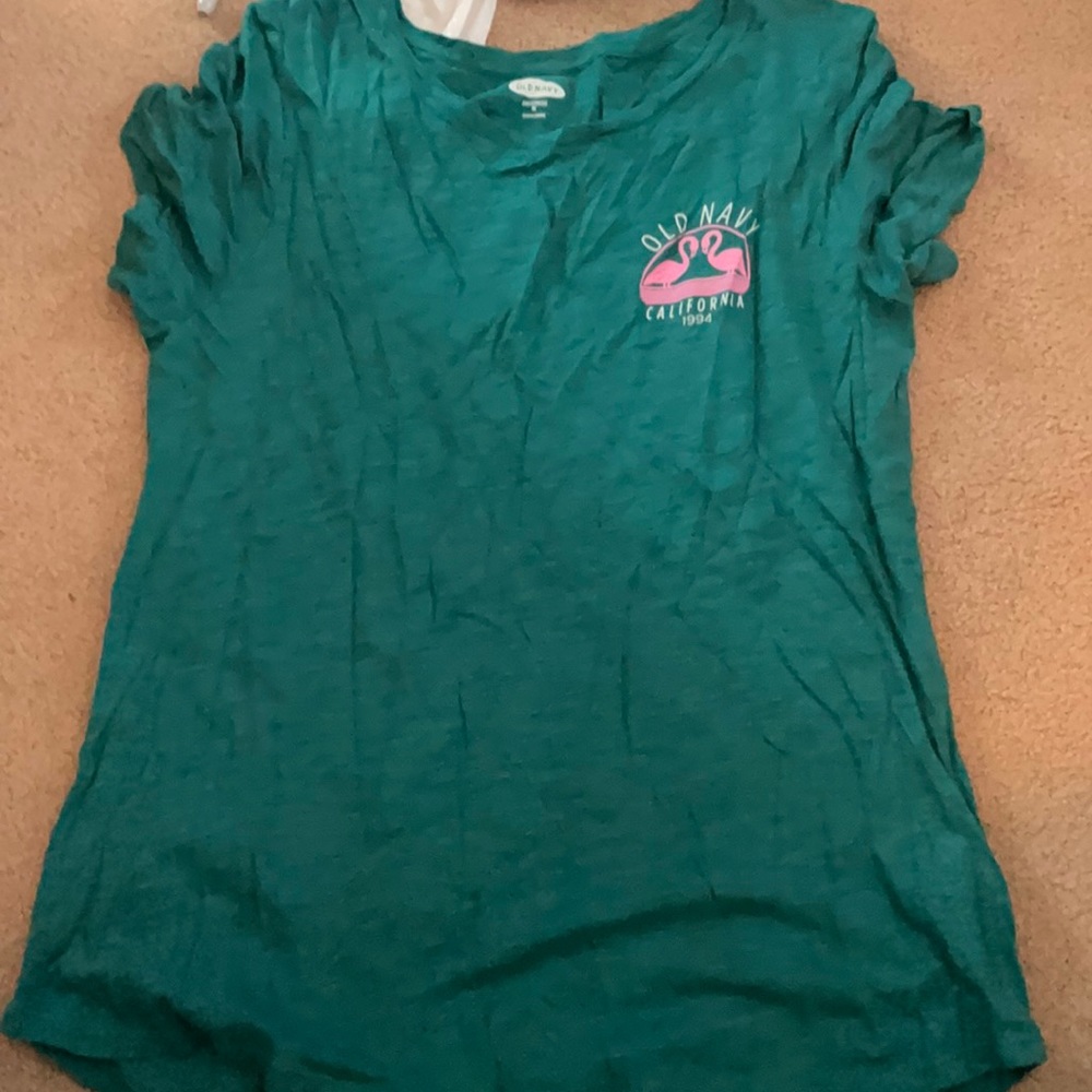 Old navy graphic tee